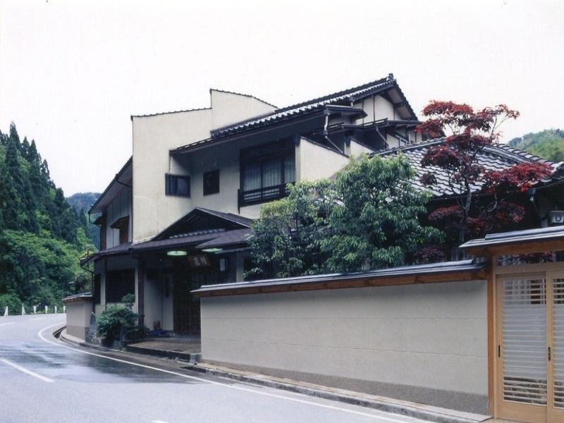 Tsutaya Seirantei Hotel Тойока Екстериор снимка
